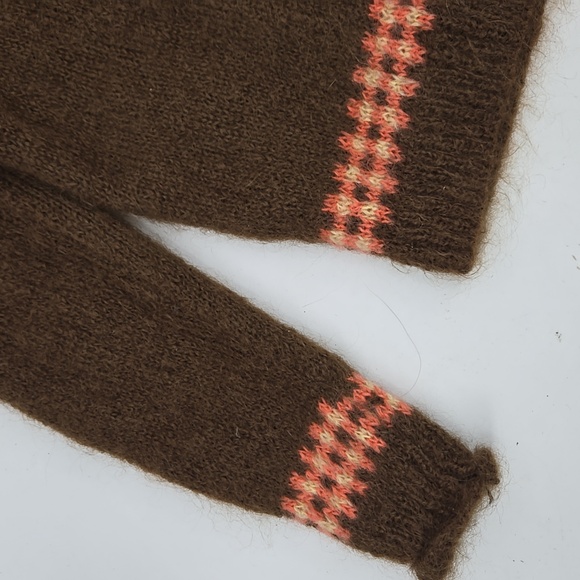 Vintage hand knit sweater small-medium - Picture 2 of 11